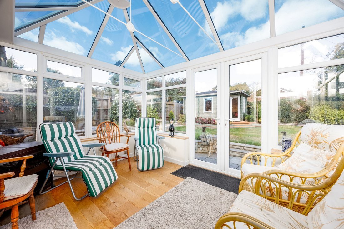 Bungalow in Newick, England 4 - 18843720