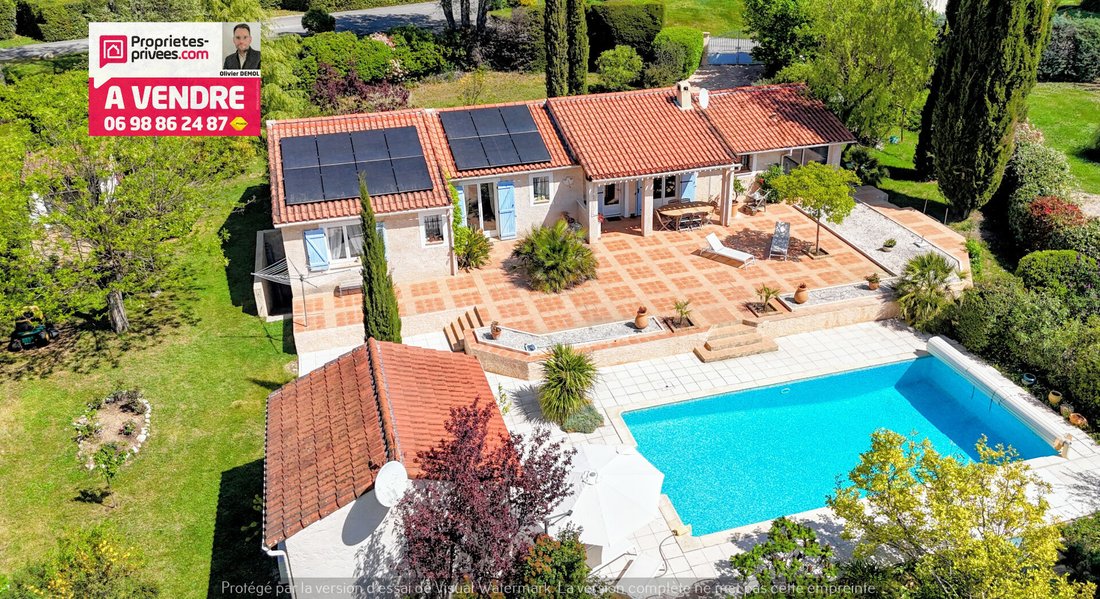 Villa in Montauroux, Provence-Alpes-Côte d'Azur, France 2 - 18850839