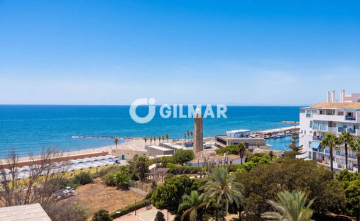 Penthouse in Estepona, Andalusia, Spain 1