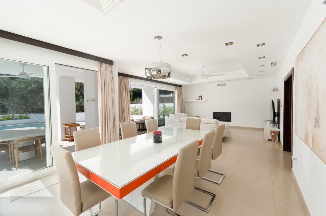 Villa in Marbella, Andalusien, Spanien 5 - 18862251
