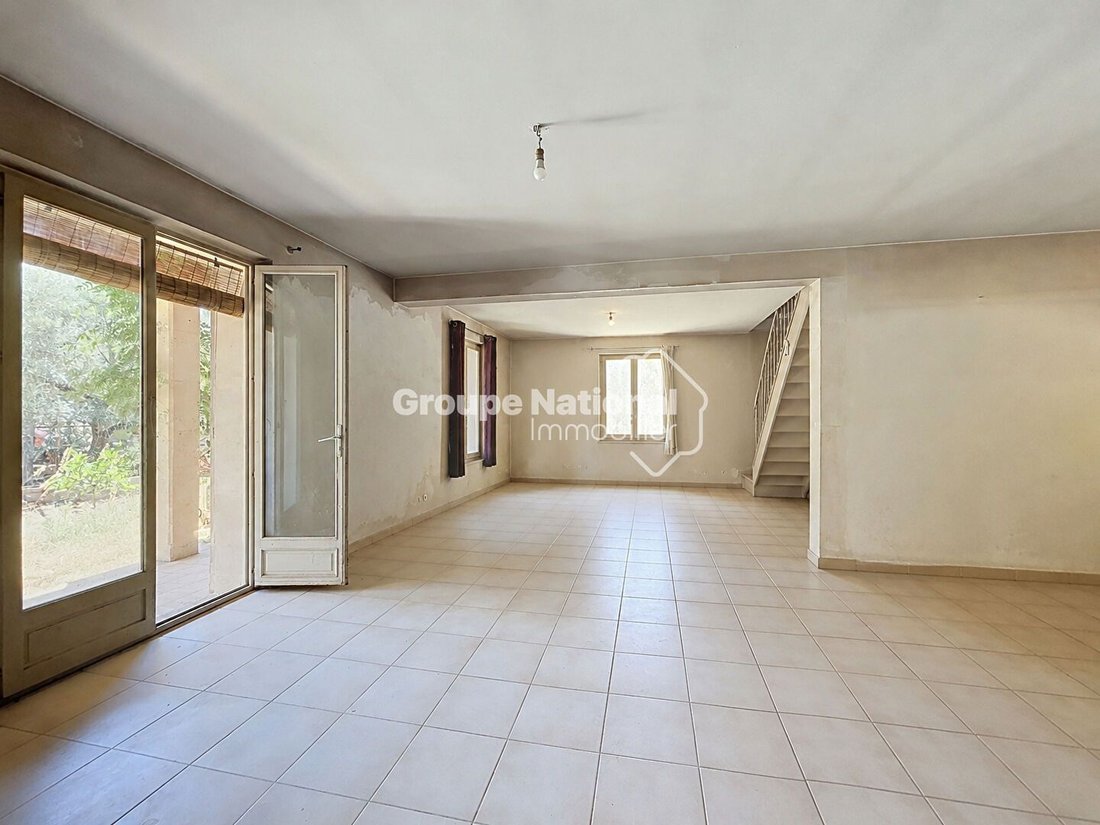 House in Eygalières, Provence-Alpes-Côte d'Azur, France 4 - 18485594