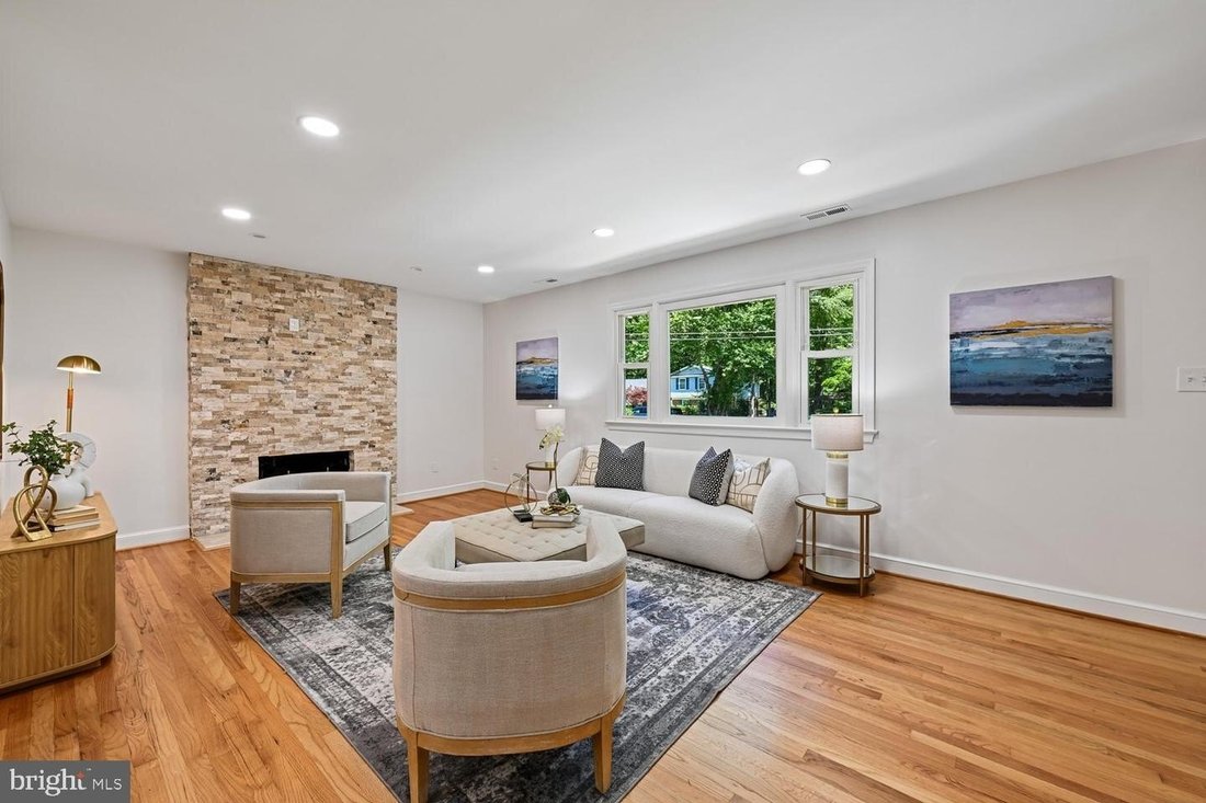 House in Oakton, Virginia, United States 3 - 18854310