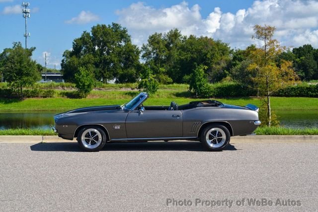 Chevrolet Camaro in Calverton, NY, United States 2 - 18853294