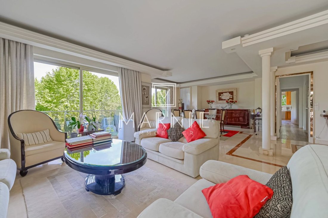 Apartment in La Plaine des Sablons, Neuilly-sur-Seine, France 3 - 18850268