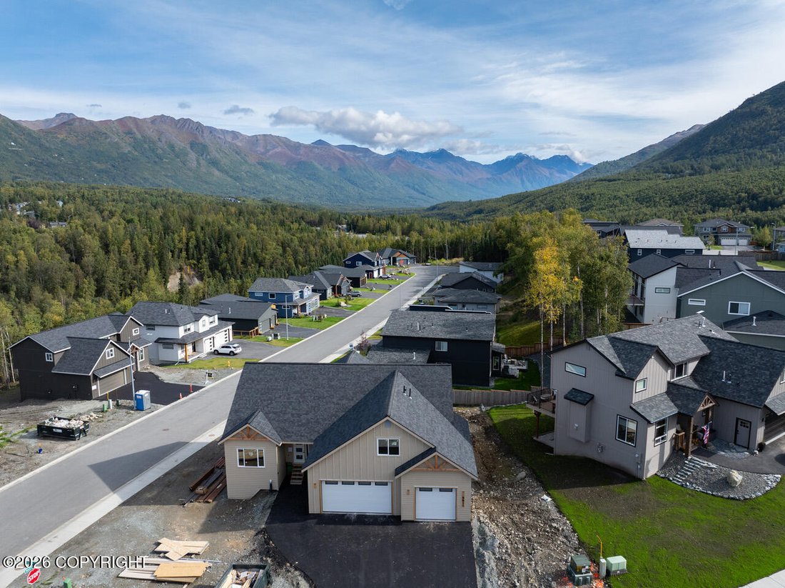 House in Anchorage, Alaska, United States 2 - 18175624