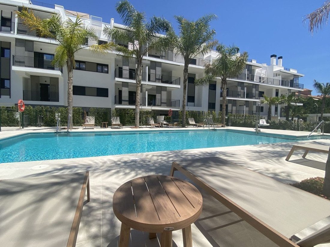 Apartamento en Estepona, Andalucía, España 2 - 18857426