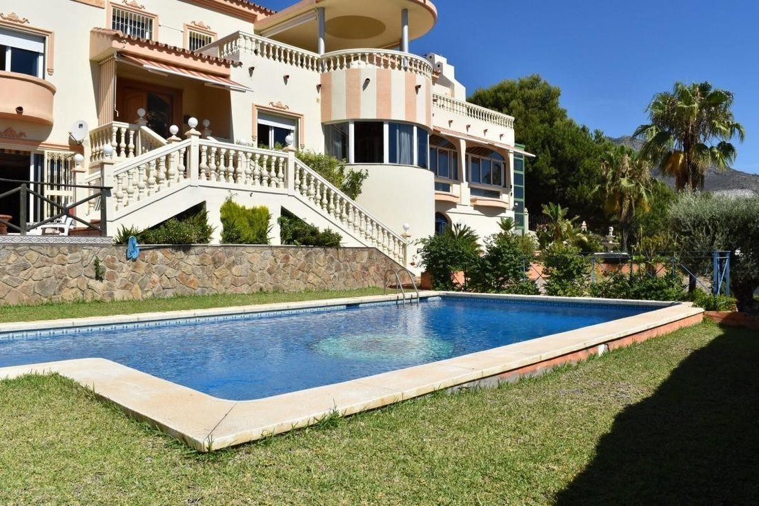 Villa en Benalmádena, Andalucía, España 1 - 18862119