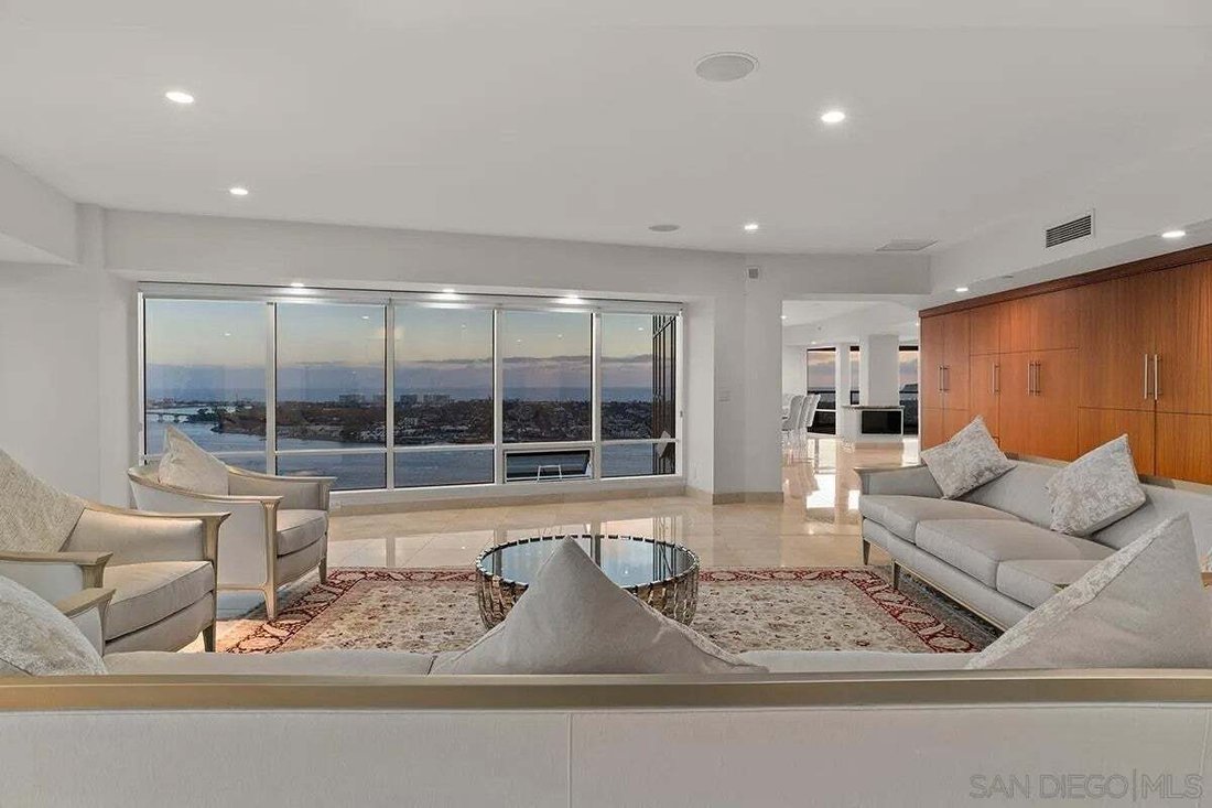 Condo in San Diego, California, United States 4 - 18847168