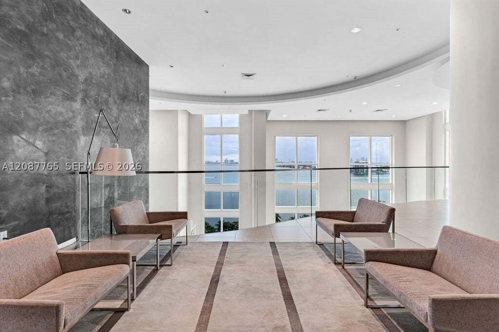 Condominio en Miami, Florida, Estados Unidos 3 - 18845999