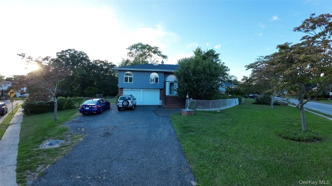 House in West Sayville, New York, United States 3 - 18848773