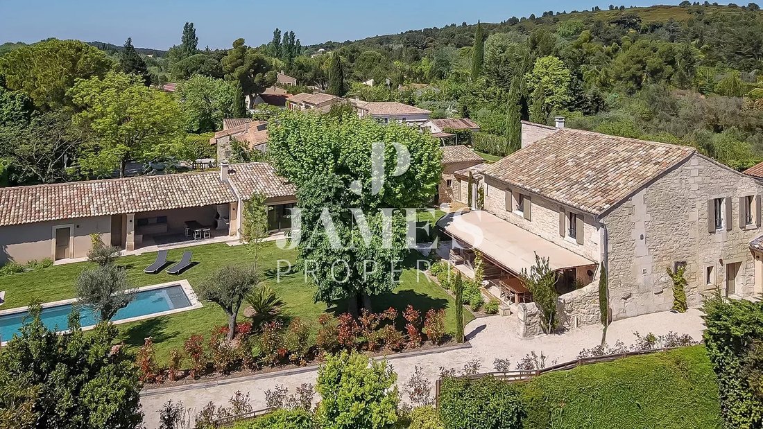 Maison à Paradou, Provence-Alpes-Côte d'Azur, France 4 - 18413350