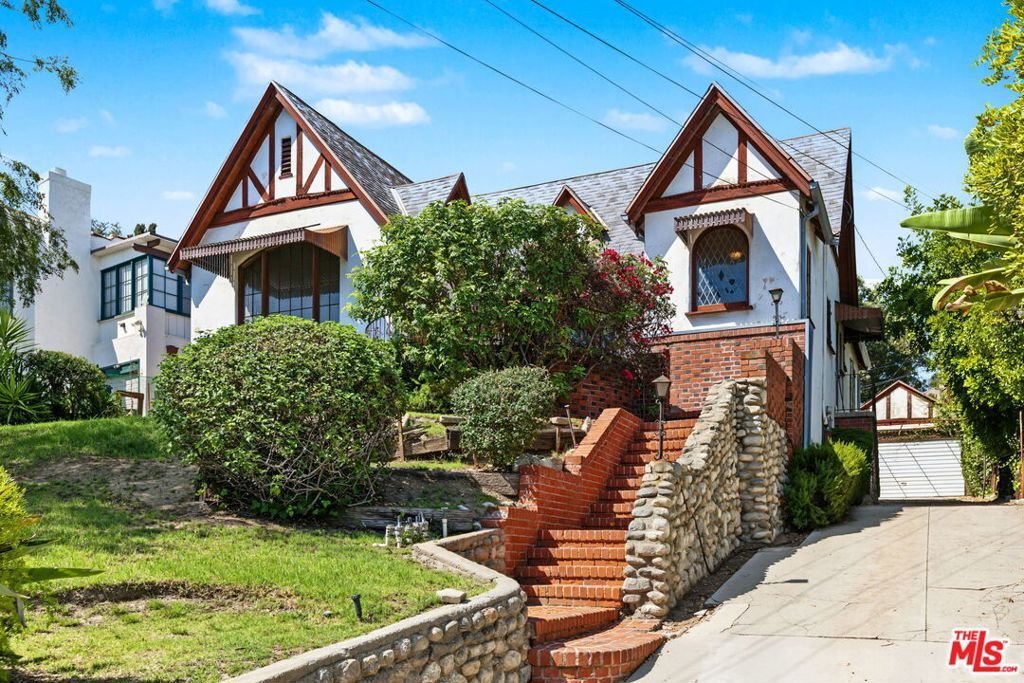 House in Altadena, California, United States 1 - 18851377