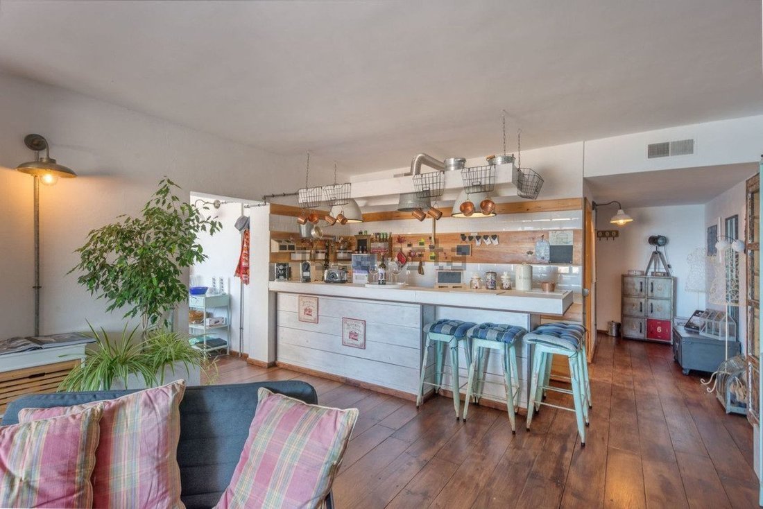 Apartment in Puerto Banus, Marbella, Spain 3 - 18860052