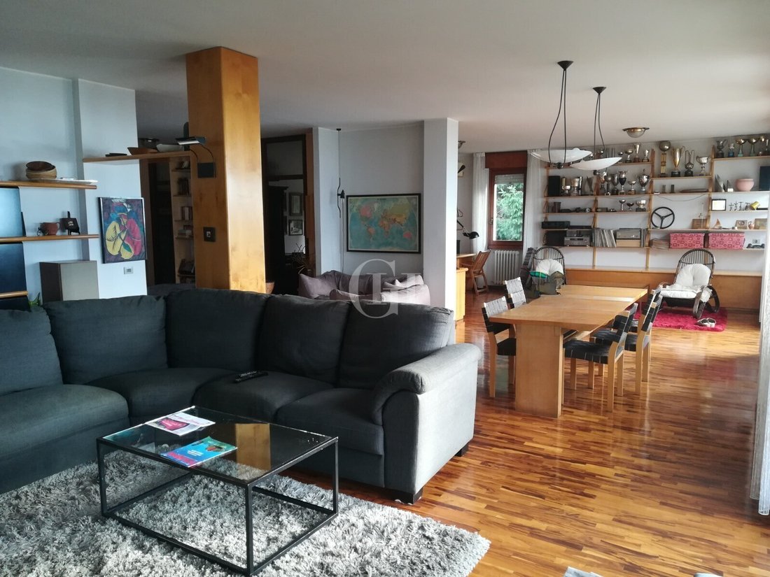 Penthouse in Bellano, Lombardy, Italy 3 - 18850042