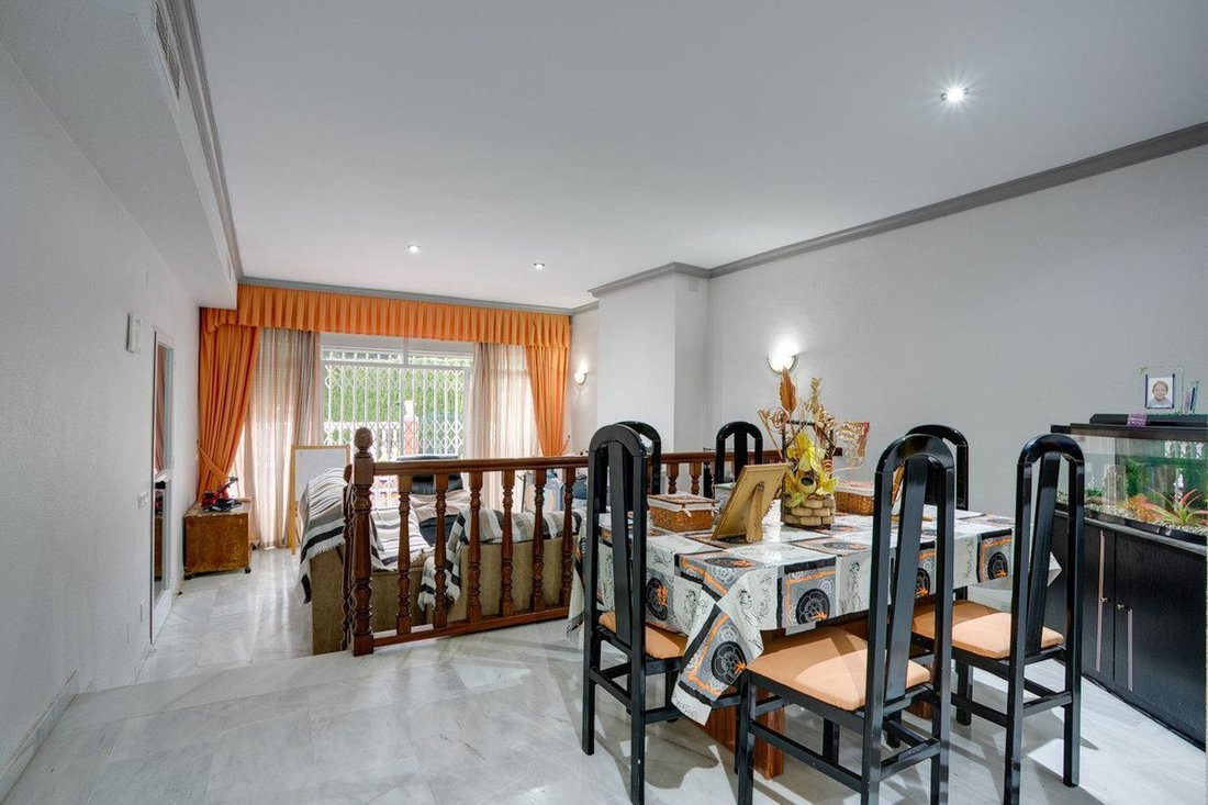 Townhouse in Estepona, Andalusia, Spain 4 - 18857288