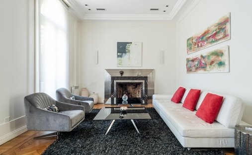 House in Buenos Aires, Buenos Aires, Argentina 1