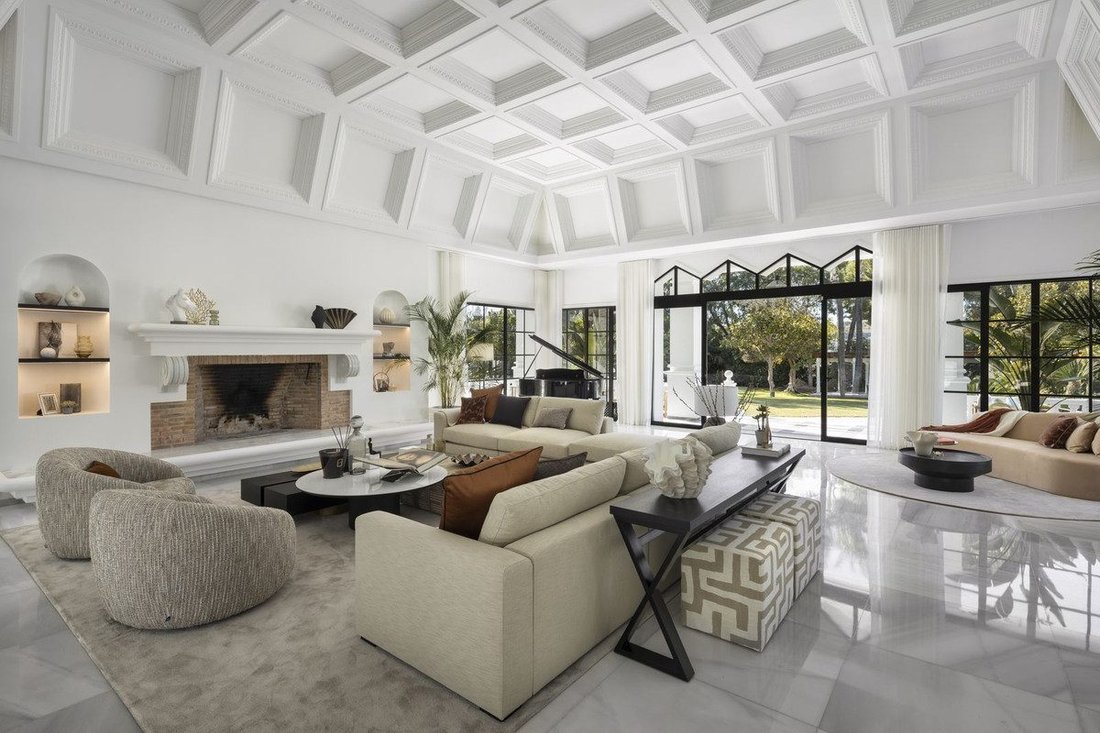 Villa in Nueva Andalucia, Marbella, Spain 5 - 18860412