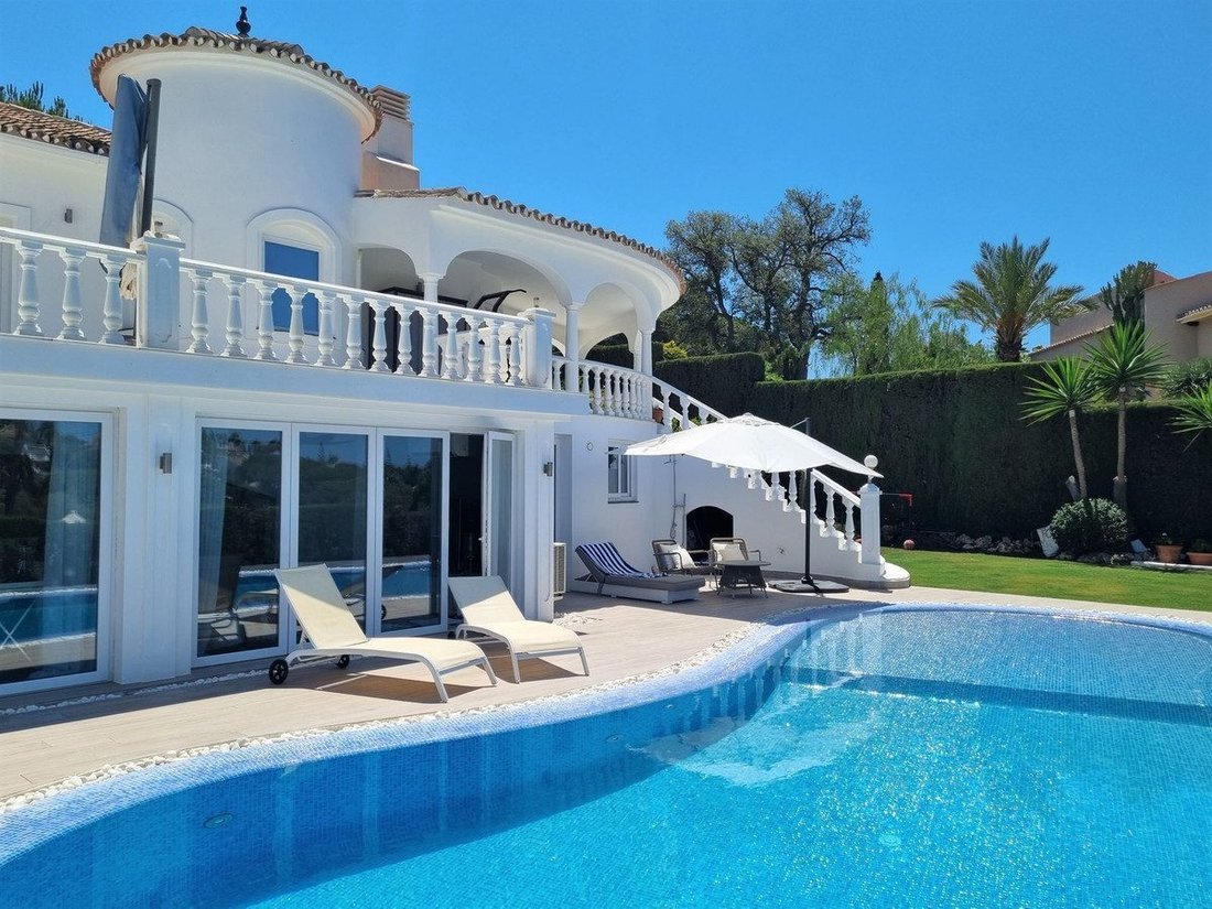 Villa in Elviria-Cabopino, Marbella, Spain 5 - 18859860