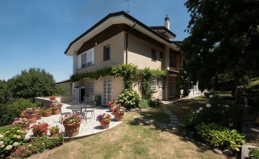 House in Pianoro, Emilia-Romagna, Italy 1