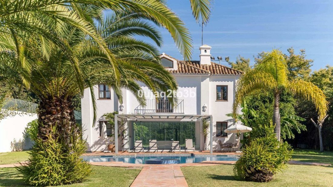Villa in Guadalmina Baja, San Pedro de Alcantara, Spain 1 - 18862792