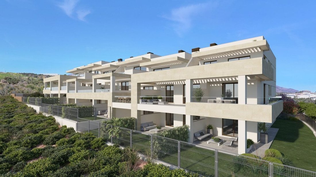 Appartamento a Estepona, Andalusia, Spagna 4 - 18859820