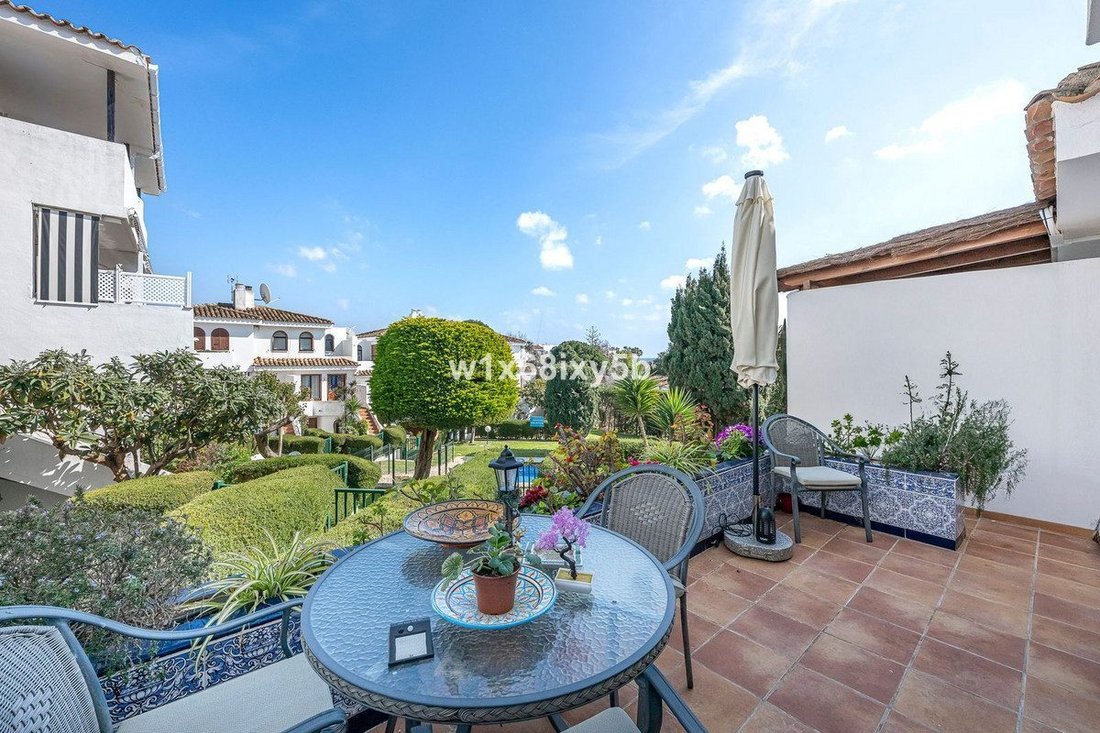 Stadthaus in Cancelada, Estepona, Andalusien 1 - 18856430