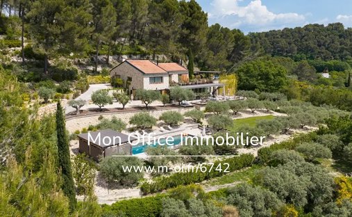 House in Granettes-Jauberte-Sainte Anne, Aix-en-Provence, France 1