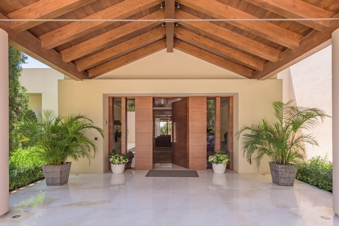 Villa in Sierra Blanca, Marbella, Spain 5 - 18859626