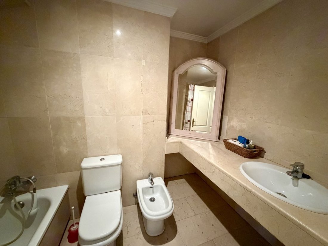 Wohnung in Marbella, Andalusien, Spanien 5 - 18856460