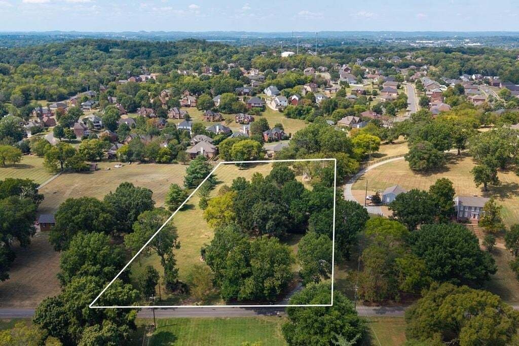 House in Hendersonville, Tennessee, United States 4 - 18846368