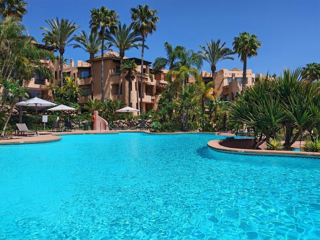 Apartment in Sierra Blanca, Marbella, Spain 1 - 18859350