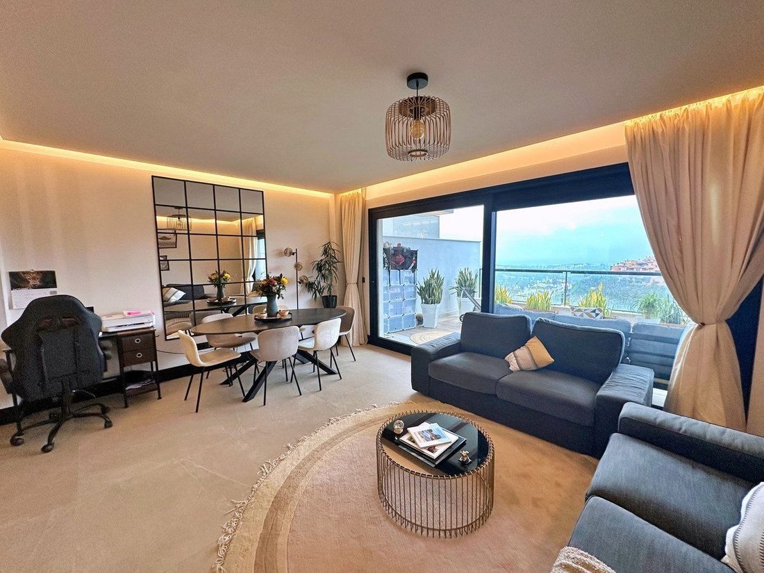 Apartamento en Playa Puerto Banús, Marbella, España 2 - 18857626