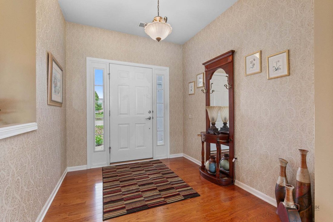 House in Mundelein, Illinois, United States 3 - 18853152