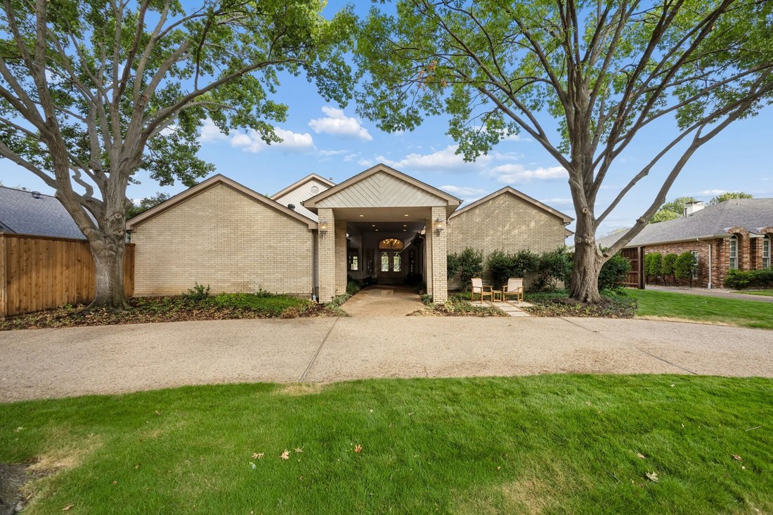 House in Farmers Branch, Texas, United States 1 - 18847562