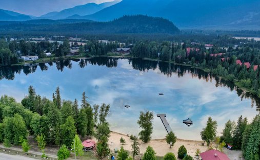 House in Blue River, British Columbia, Canada 1