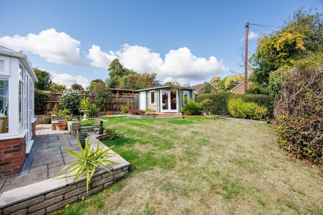 Bungalow in Newick, England 2 - 18843720