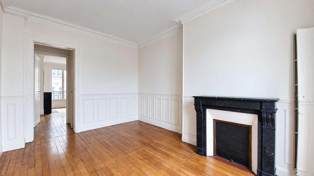 Apartment in Clignancourt-Jules Joffrin, Paris 18e Arrondissement, Paris 1 - 18676275