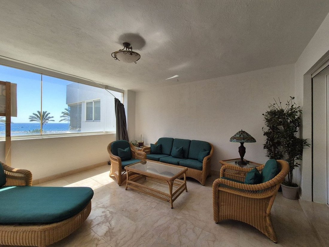 Apartment in Puerto Banus, Marbella, Spain 1 - 18857118