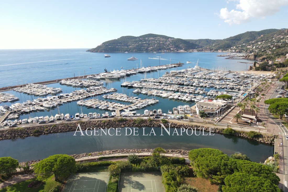 Apartment in Le Cottage, Mandelieu-la-Napoule, France 1 - 16889036