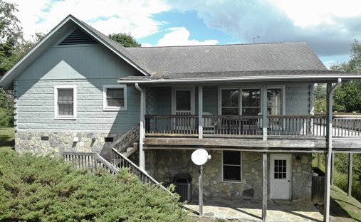 House in Warrensville, North Carolina, United States 1