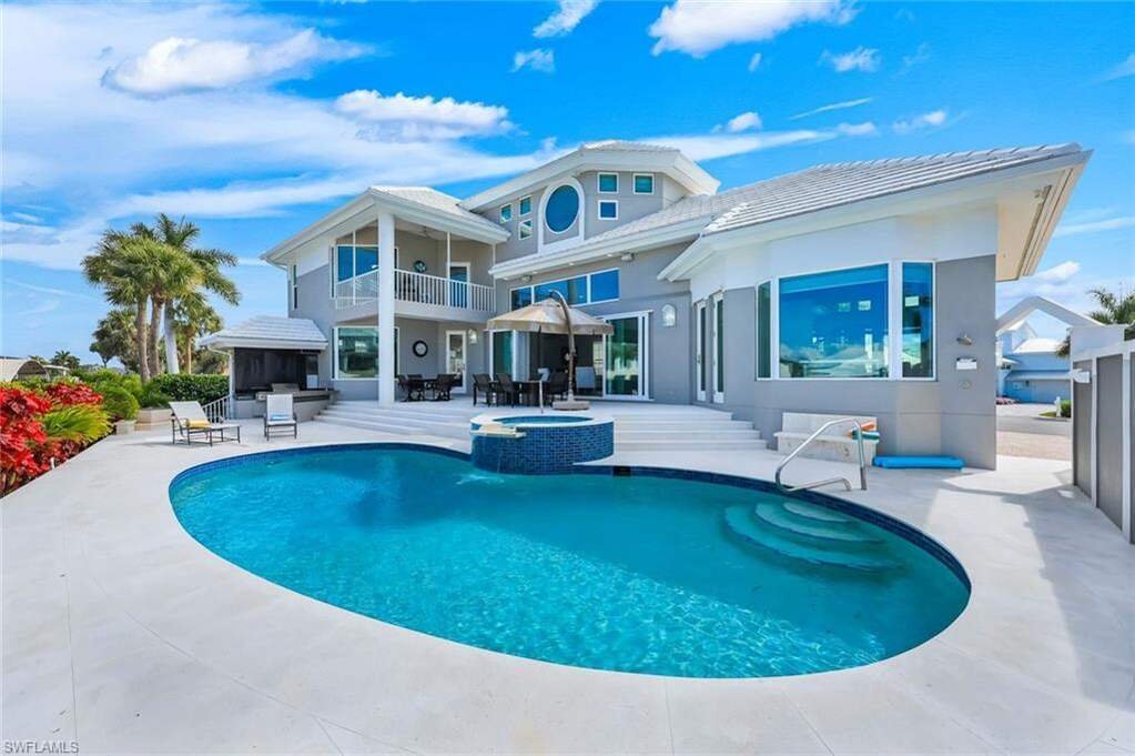 House in Naples, Florida, United States 4 - 18848880