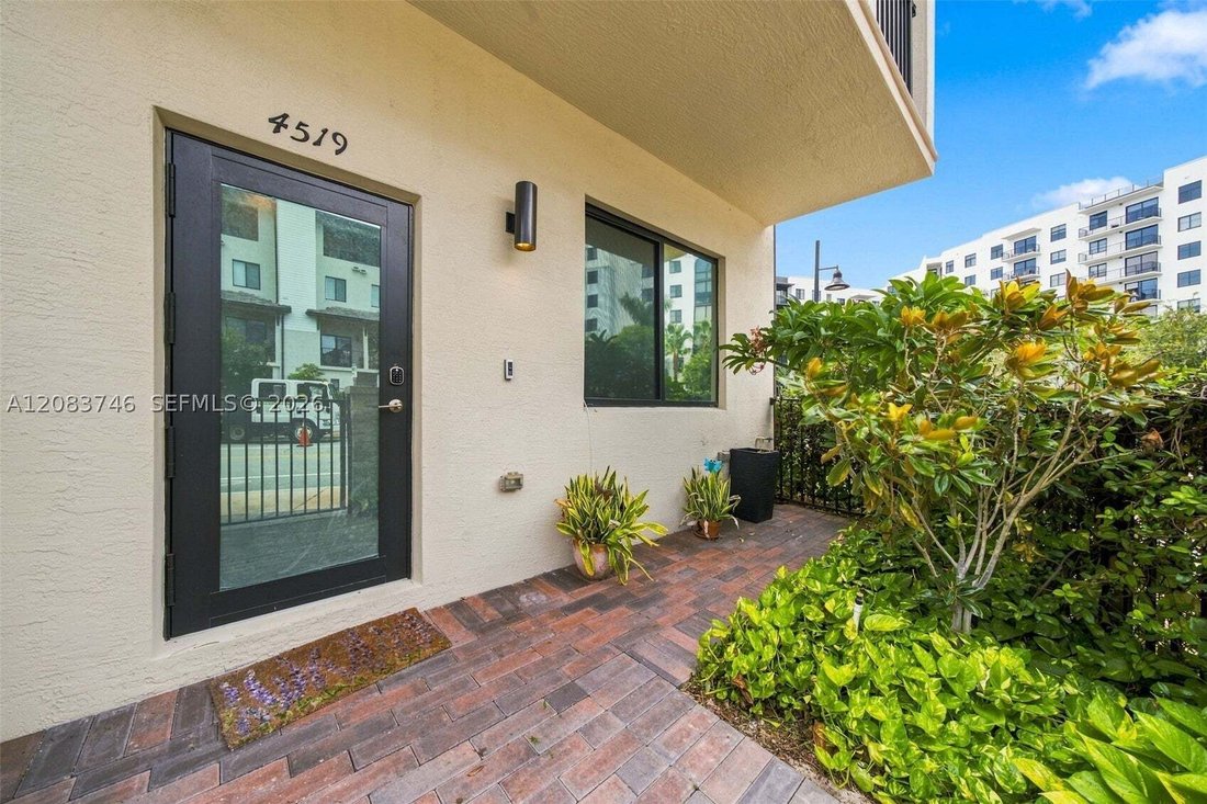 Townhouse en Miami Springs, Florida, Estados Unidos 4 - 18854627