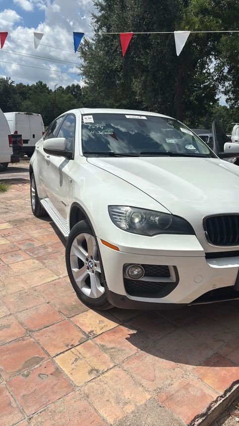 Suv in Houston, TX, United States 2 - 18848394