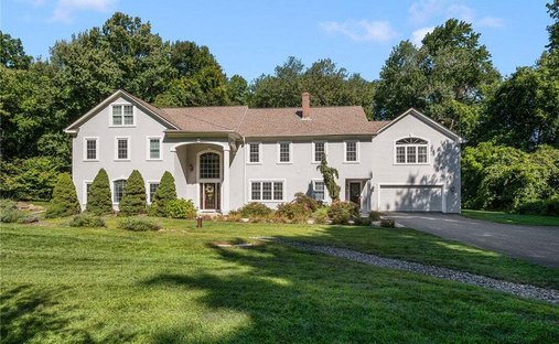 House in North Smithfield, Rhode Island, United States 1