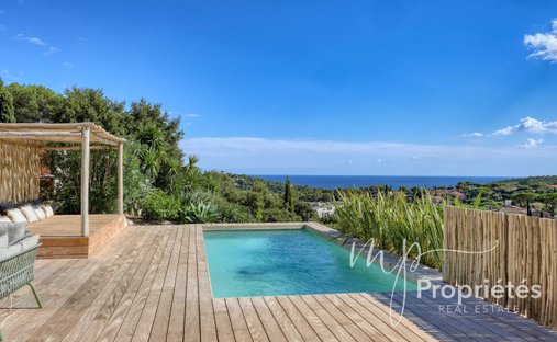 Villa in Sud, Cavalaire-sur-Mer, France 1