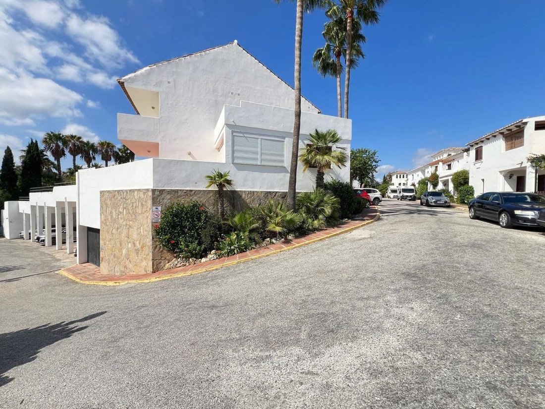 Residenza a Estepona, Andalusia, Spagna 1 - 18857205