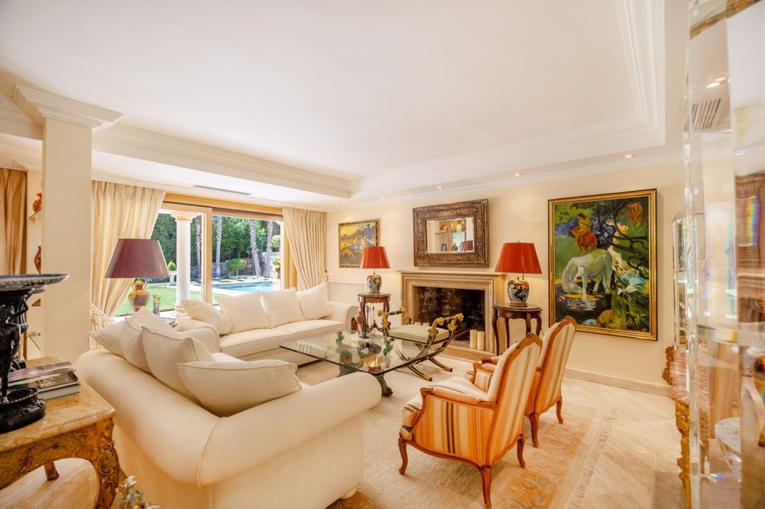 Villa a Puerto Banus, Marbella, Spagna 3 - 18860093