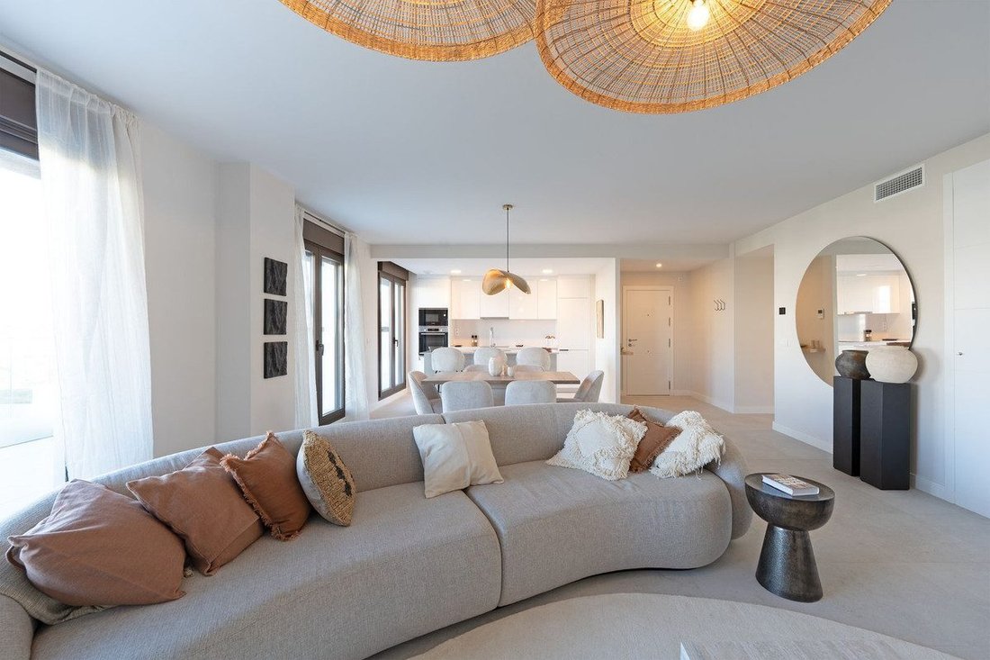 Wohnung in Estepona, Andalusien, Spanien 3 - 18856376