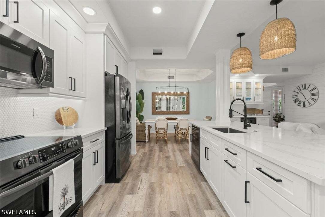 Condo in Naples, Florida, United States 3 - 18851284