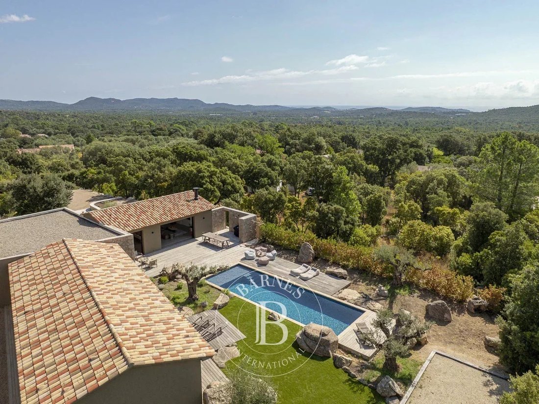 Villa in Porto-Vecchio, Corsica, France 1 - 18853524